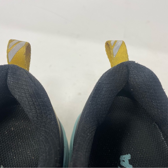 Hoka One One Challenger ATR 5 womens size 7.5 trail running walking shoes - Picture 10 of 11